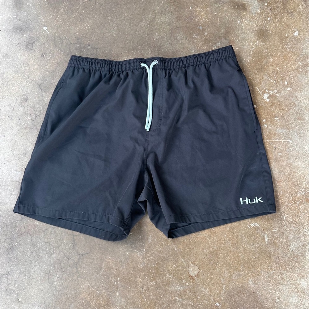 Huk Fishing Shorts Mens XL Black Good Performance Elastic Waist Drawstring 6.5"